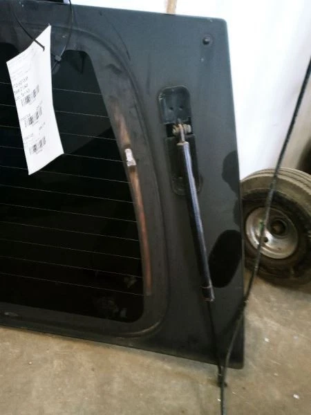 2007 NISSAN ARMADA REAR TAILGATE LIFTGATE ASSEMBLY POWER LIFT OEM USED - Image 2 of 4