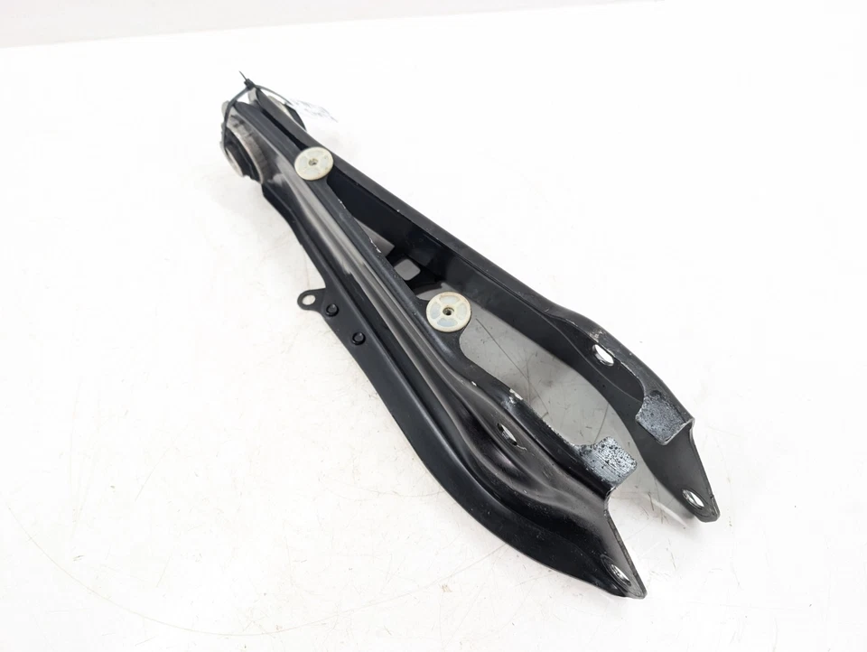 BMW I4 G26 UPPER CONTROL ARM REAR FITS LEFT & RIGHT SIDE 6895251 2023 - Image 2 of 4