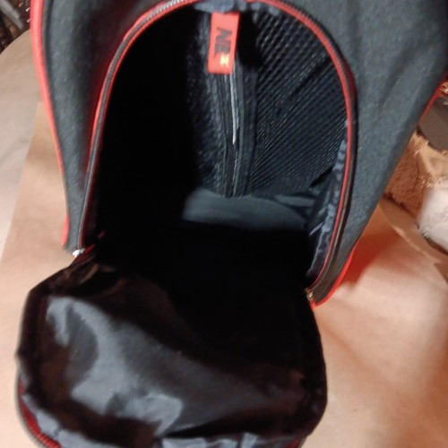 New Balance NBx rot schwarz Rucksack Sling gepolstert 1 Riemen Nylon isoliert - Bild 10 von 14