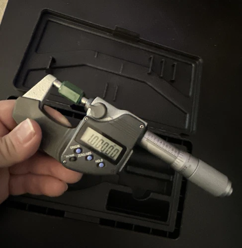 Mitutoyo 293-335-30 Digimatic Micrometer, 0-1"/0-25mm Range, .00005"/0.001mm
