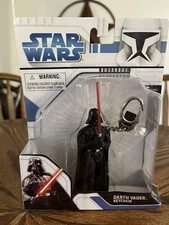 2008 Basic Fun 1800 - Star Wars DARTH VADER KEYCHAIN -NEW Sealed