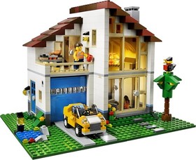 New LEGO 31012 CREATOR 3-in-1 Family House 756 pcs age 8-12 SEALED Retired