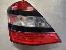 ✅ 2007-2009 Mercedes-Benz S550 Burgundy Sedan Drivers Side Tail Light Assembly