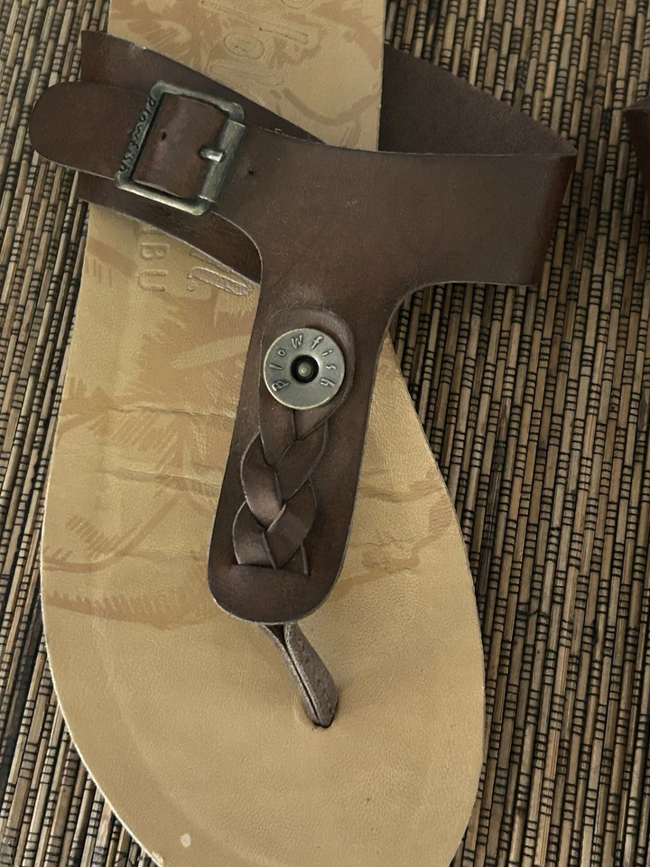 Blowfish Women Brown Barro Thong Sandals/shoes Adjustable Slip On Size 8.5 - Image 2 of 3