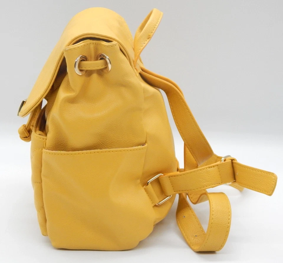 Mochila Betsey Johnson Amarilla Acolchada Forrada con Asa de Transporte Cartera Foto 4 de 4