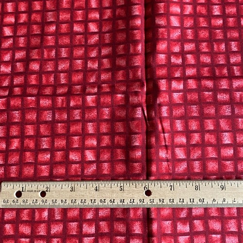 Red Geometric Fabric Quilting Cotton 33x42 - Picture 2 of 5