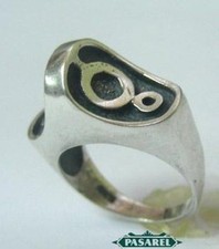 Splendid Vintage Sterling Silver Ring Israel 1980s