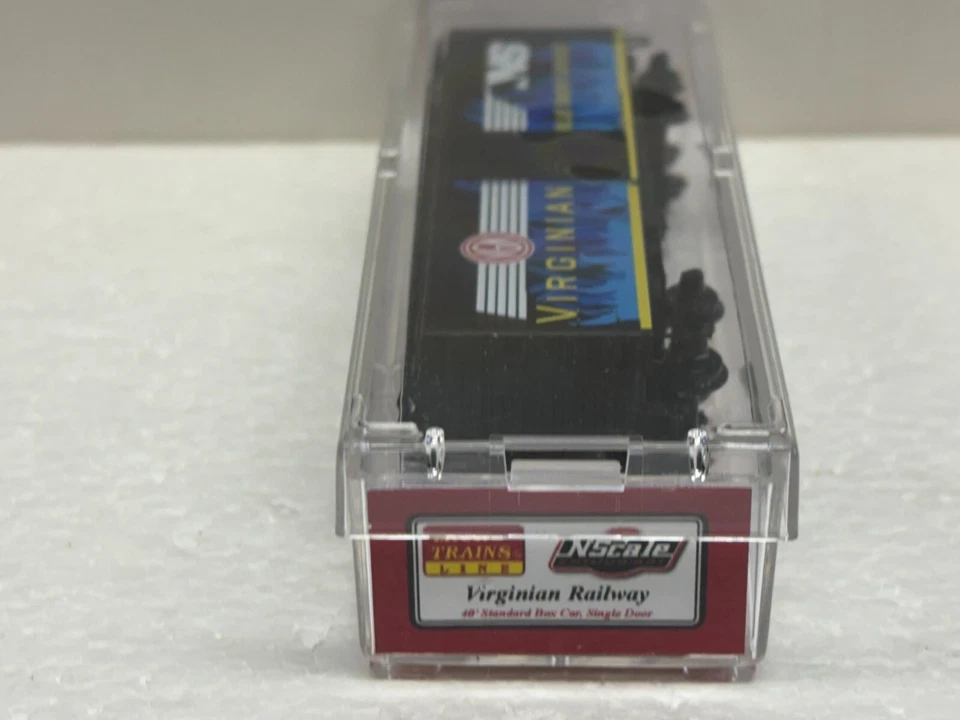 N Scale Micro Trains MTL Special Run 14-01 Virginian Blue Smoky Service Box Car - Image 3 of 4