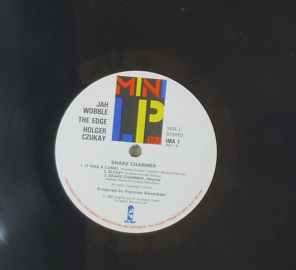 ジャー・ウォブル、エッジ、ホルガー・シューカイSnake Charmer 12 Jah Wobble, The Edge, Holger Czukay – Snake Charmer | In