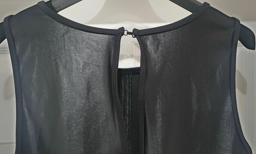 KORAL schwarz METER glänzend Panel Schlitz ärmellos Activewear Fitness Overall neu mit Etikett - Bild 7 von 11