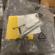 TURCK  1610071 RU40U-EM18E-LIU2PN8X2T-H1151/3GD Diffuse Mode Sensor Ultrasonic