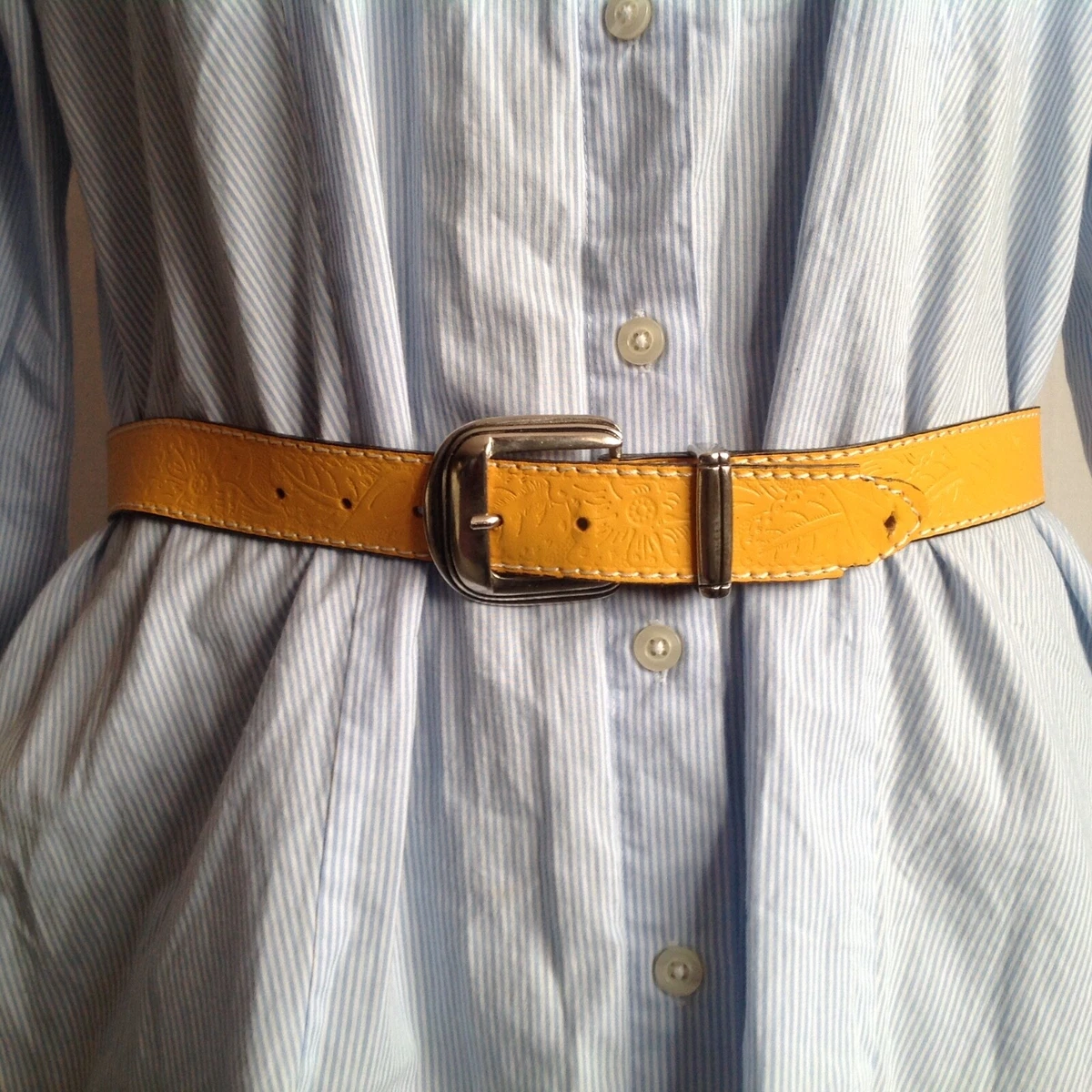 Ceinture Large Vintage En Cuir Et Métal Doré - France - Taille 115 Cm - Occasion