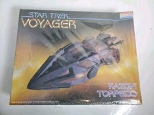 NEW 1996 Monogram Star Trek Voyager KAZON Torpedo Model Kit - SEALED
