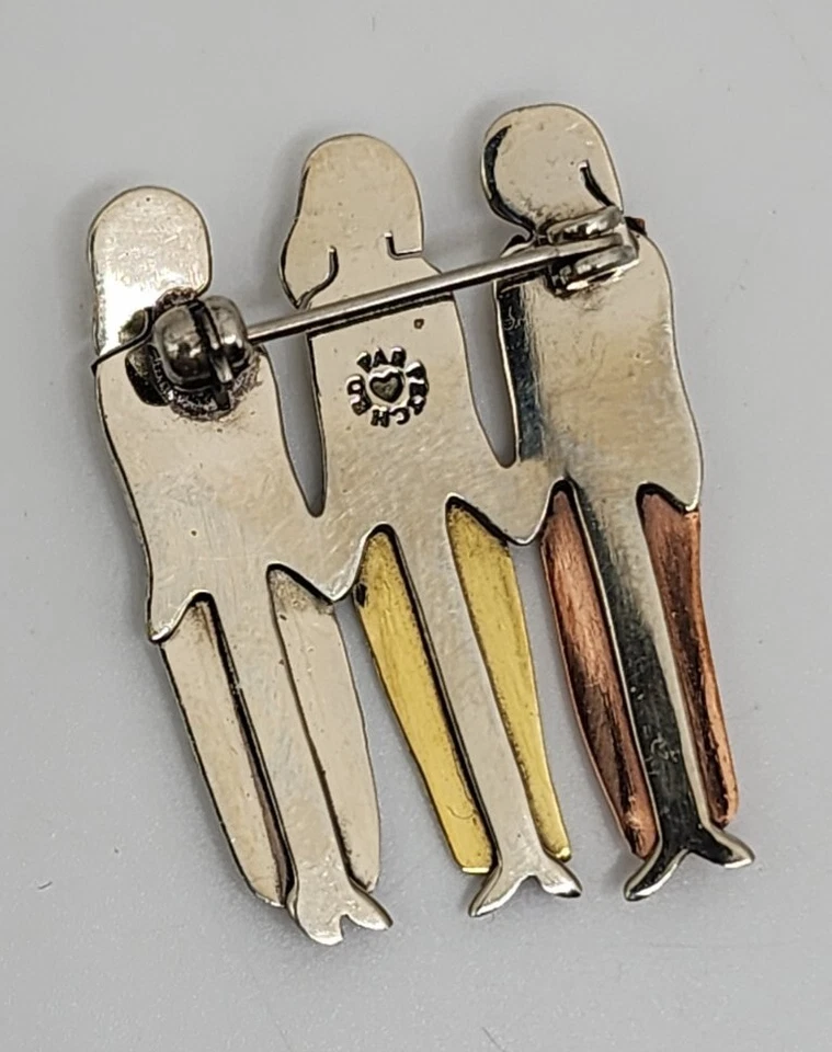 Broche prendedor firmado Far Fetched Friends Sisters 3 mujeres corazones amor amigos regalo  Foto 4 de 4