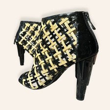 CHANEL Zip Heels for Women for sale | eBay CHANEL Zip Heels for Women for sale | eBay