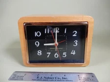 Telechron GE 7H214 " Serenade" Wooden Alarm Clock Quiet Running Good Condition