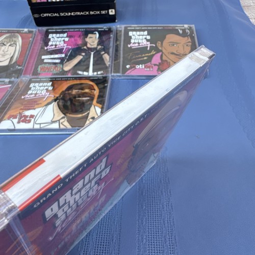 Grand Theft Auto: Vice City 2002 Official Soundtrack Box Set *New Sealed CDs - Picture 5 of 24