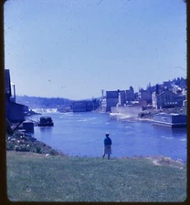 Stereo Realist Slide - OREGON CITY Falls & Paper Mills  - 1962 Kodachrome #102