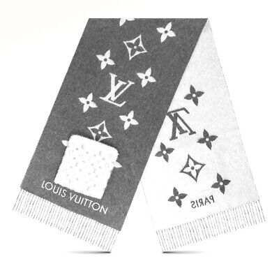 Louis Vuitton Mink Scarf Fur Muffler Pocket M76884 Monogram