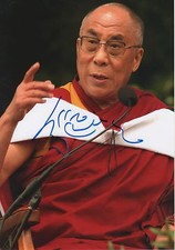 Dailai Lama Autogramm signed 20x30 cm Bild