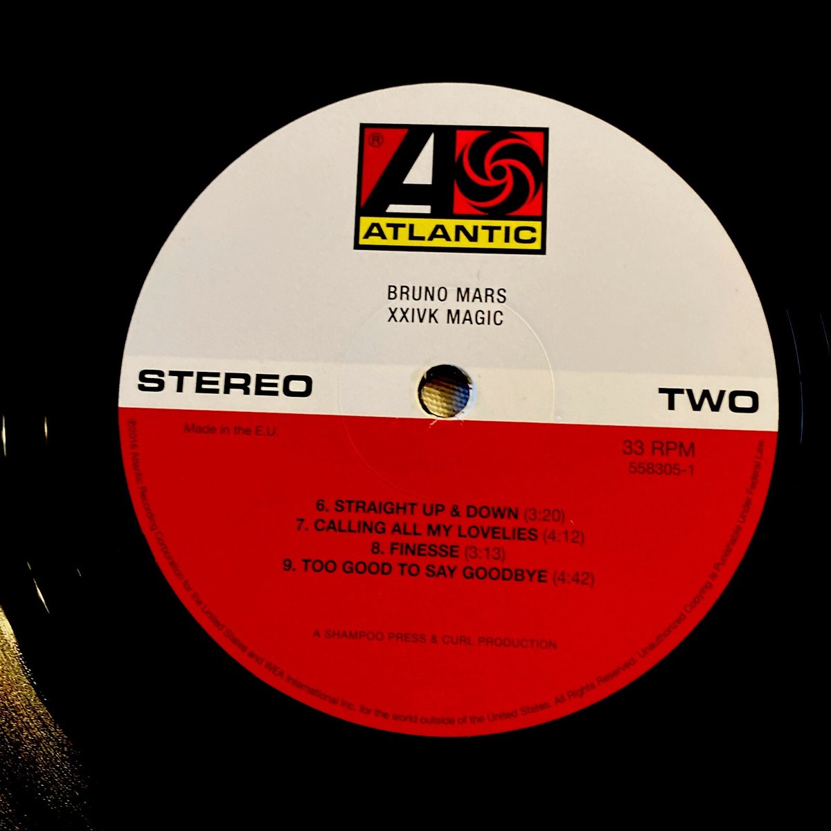 Bruno Mars XXIVK Magic Vinyl LP 558305-1 Made in the E.U.