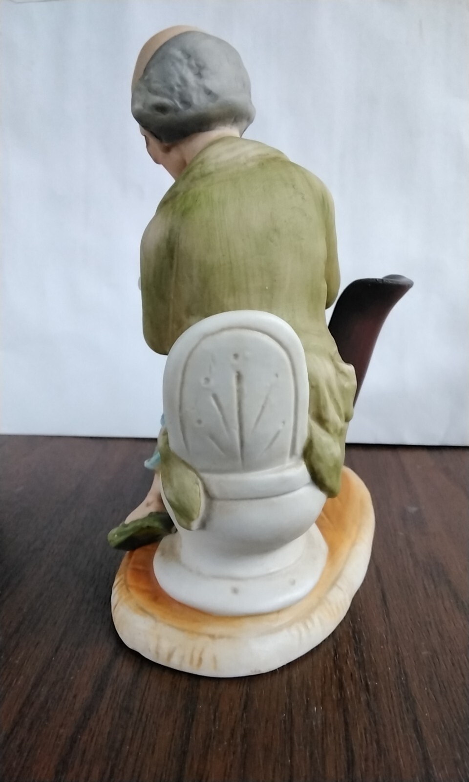 Picture 4 of 5