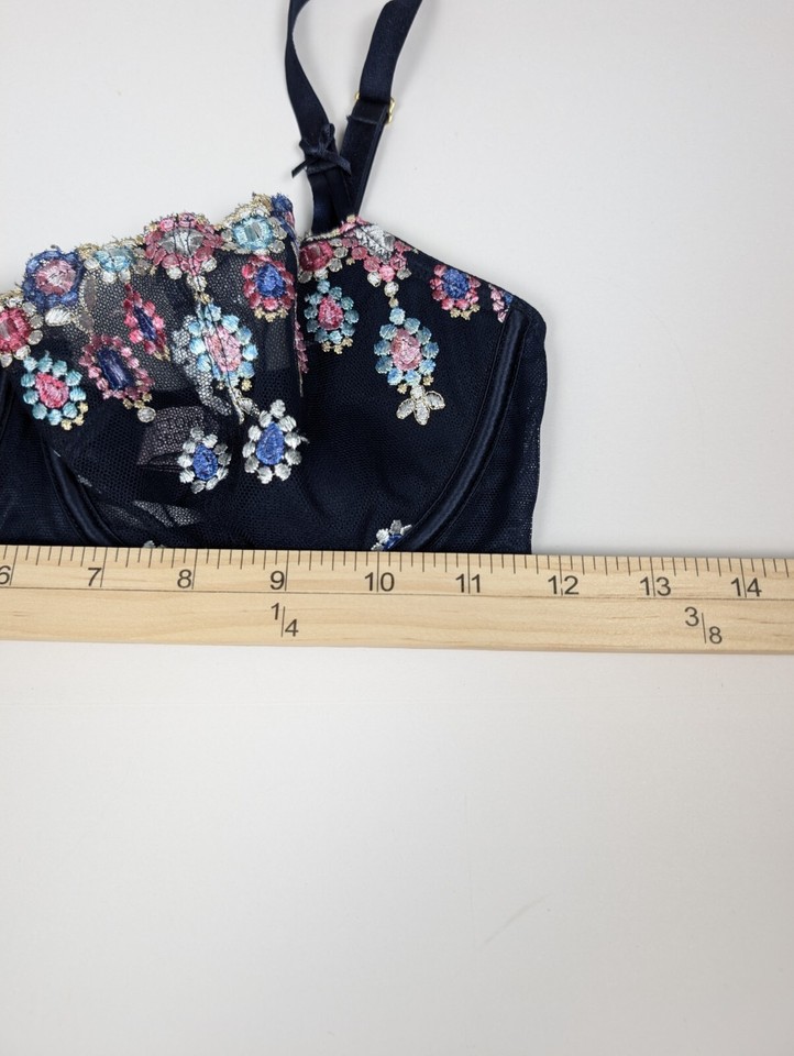 MERCERIE ANCIENNE BOUTON COUTURE VINTAGE bois (3183 MERCERIE ANCIENNE BOUTON COUTURE VINTAGE bois (3183