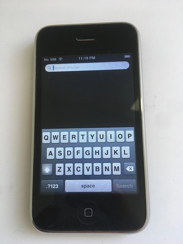 Apple iPhone 3G - 8GB - Schwarz (Ohne Simlock) A1241 - Bild 9 von 19