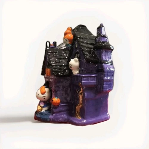 Blue Sky Clayworks Hello Kitty & Friends Candle House