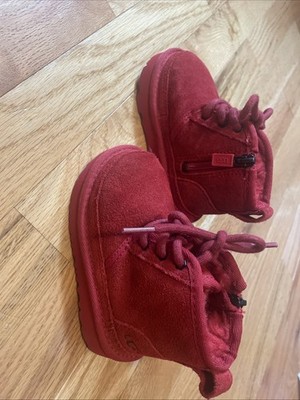 Ugg boots size 6 toddler Girl Or Boy Lace Up With Side Zipper