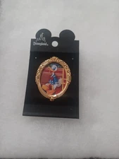 Disney Donald Duck Oval Portrait Character of the Month LE Pin