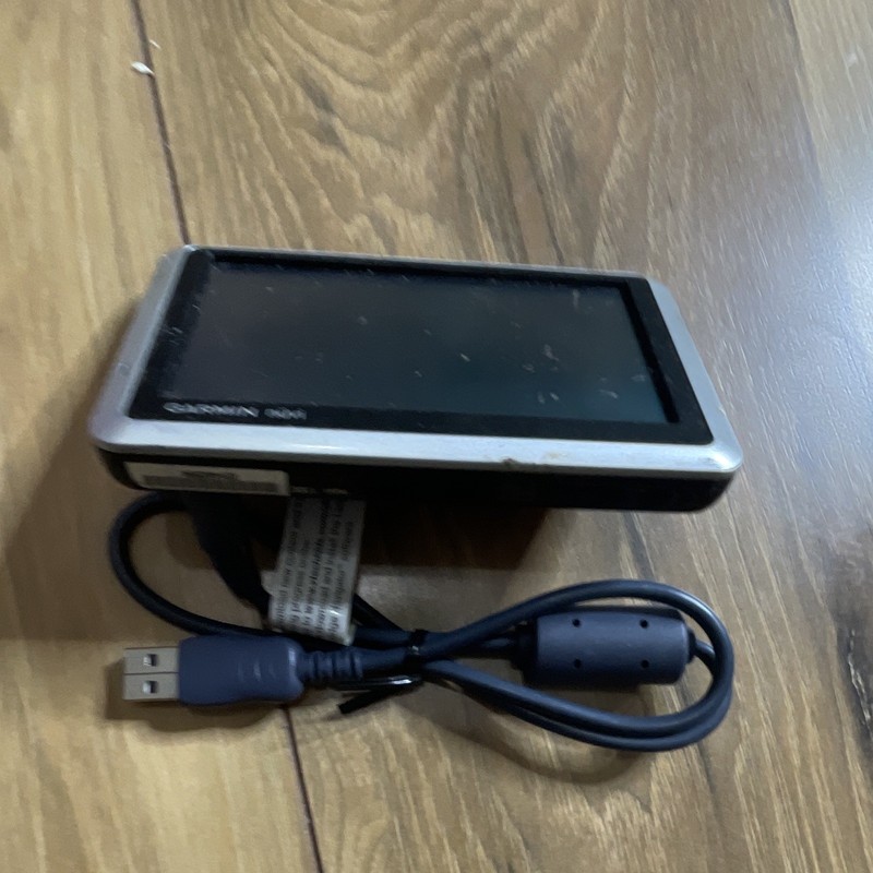 Garmin Nuvi 1450 LMT 5" Color Touchscreen GPS with original box & accessories