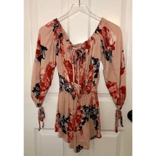 The Impeccable Pig Peach Soft Pink Floral Off Shoulder Romper Tie Front - XS