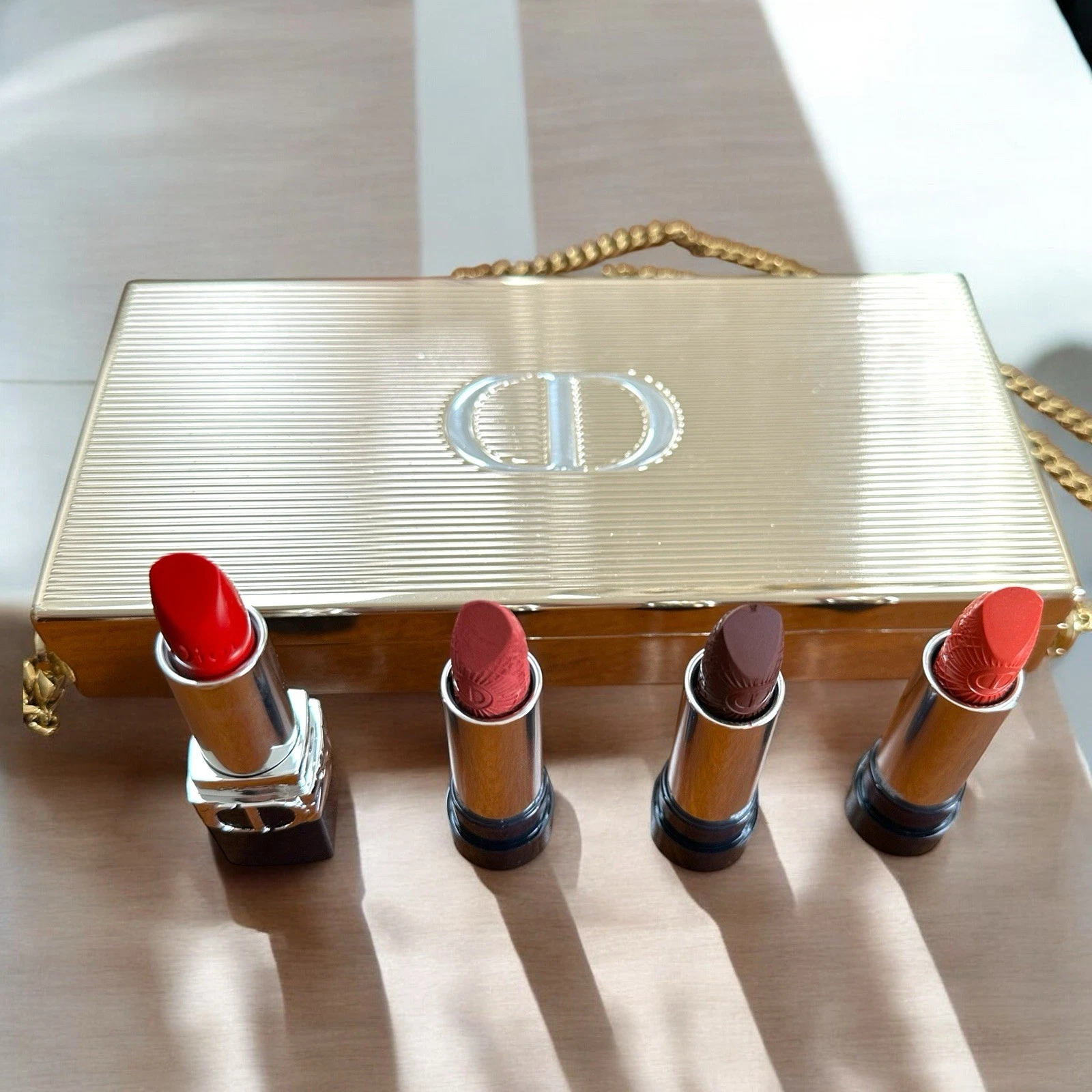 Dior Rouge Minaudière Pochette Coffret Rouge à Lèvres Vacances « 2023 Limité » Neuf LIRE