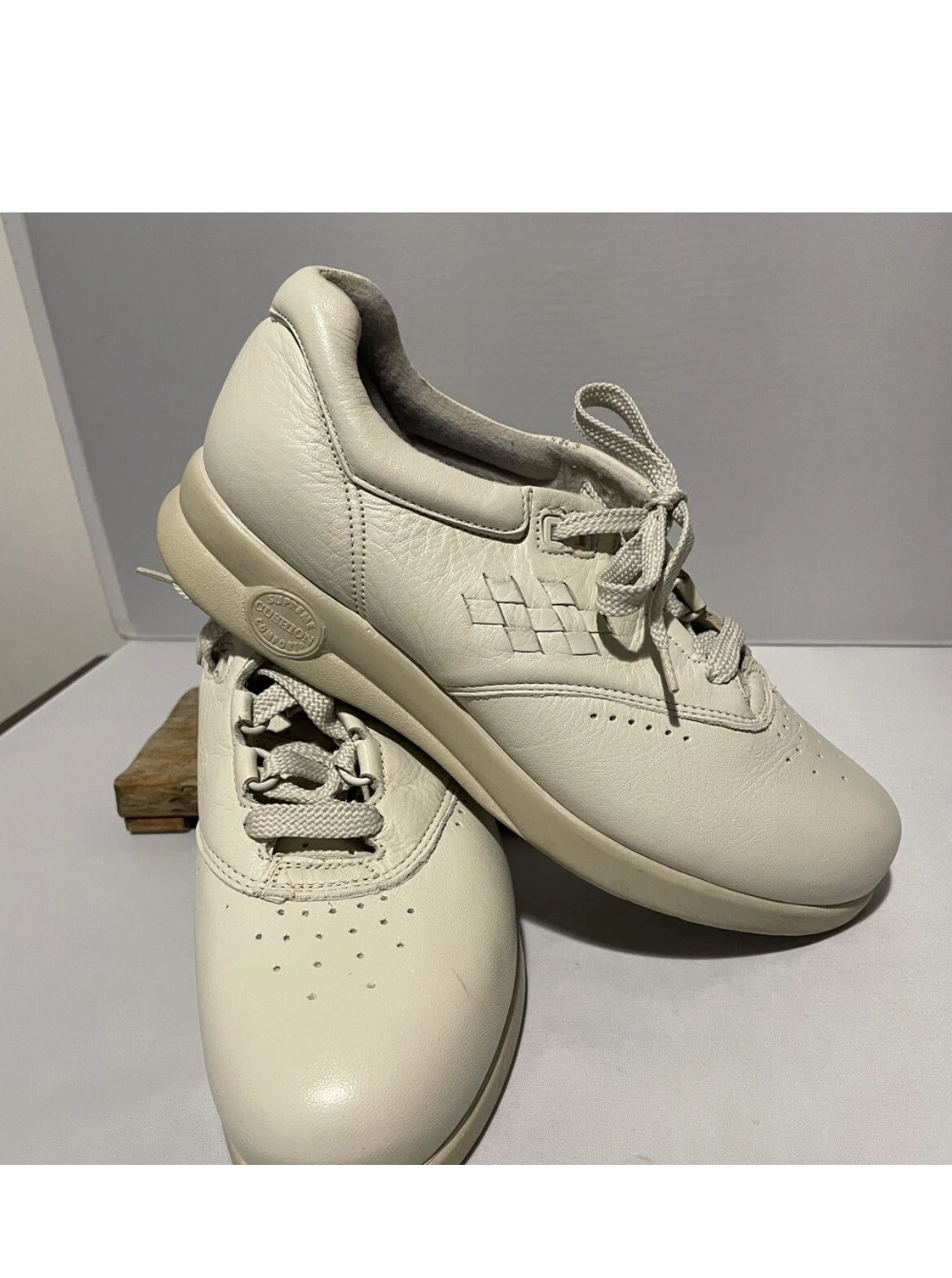 Supremes By Soft Spots chaussures femme 7,5 M crème Oxfords à lacets confort