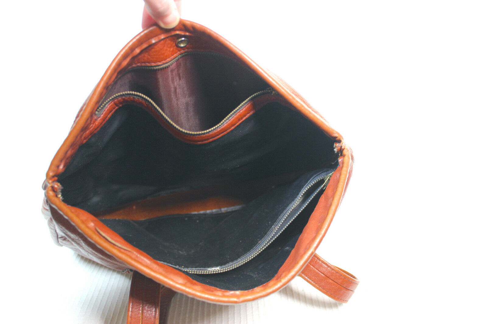 Vtg 70s Leather Tote Bag Genuine Inner Metal Zipp… - image 8