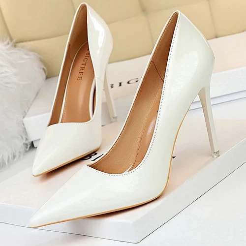 Scarpe donna decolte vernice pelle tacco alto a punta stiletto sexy matrimonio - Foto 24 di 45