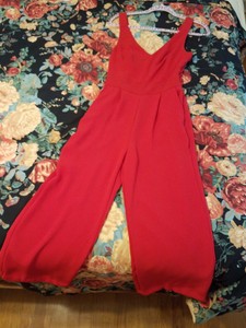 tahari cropped jumpsuit