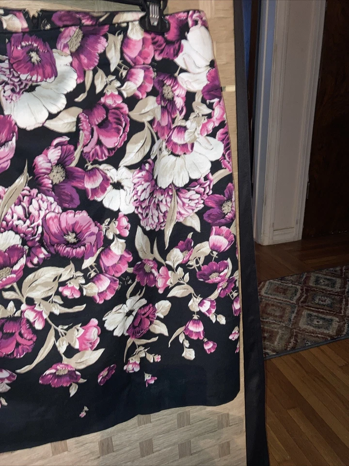 Camisa Lápiz Casa Blanca Negra Blanca Talla 10 Floral Negra Rosa Off White #25 Foto 3 de 4