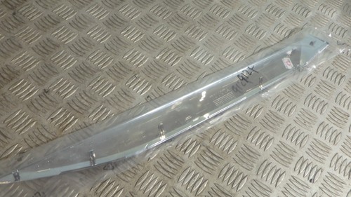 Toyota Yaris chrome trim rear door passenger genuine new 75744 0D020 - Picture 2 of 6