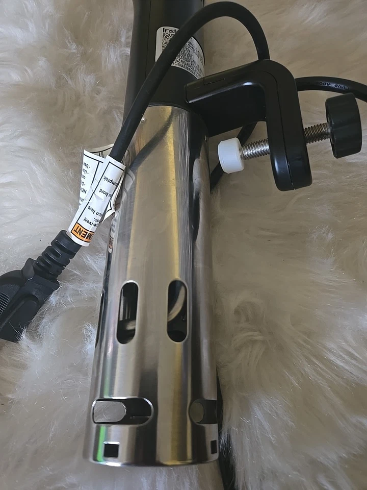 Instant Pot Accu Slim Sous Vide Circulator, Model SSV800 - Image 2 of 4