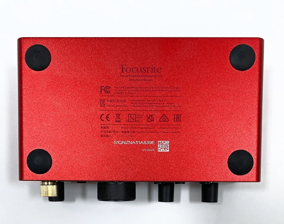 Focusrite Scarlett Solo (4th Gen) USB Studio Audio Recording Interface USB-C - Image 3 of 4