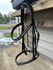 Horse Tack - Padded Black Leather English Bridle With Rhinestones