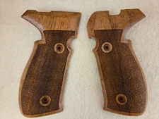 SIG MOSQUITO/GSG FIREFLY Fine English Walnut FULLY STIPPLED Pistol Grips! L
