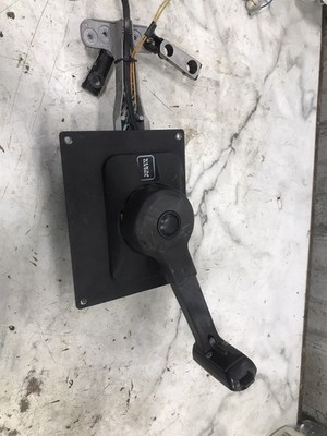07 Glastron GT 205 Boat Volvo Penta side throttle shifter control controller
