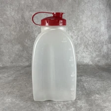 Rubbermaid Pitcher Mixer Mate 2 Qt- 64 Oz Bottle Red Pop Open Lid