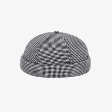 New Era 2025 Renew Wool Houndstooth Skully Cap, White/Black