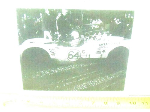 Old 1960s Photo Hershey Pa. Hill Climb Car Racing #64 B&W copy - 第 1/2 張圖片
