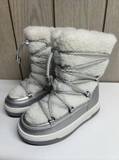 Wonder Nation Sherpa Winter Boot Small Girls Size 9 Draw String Zip Up White New