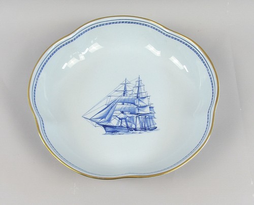 Spode Trade Winds Blue Ship Scalloped Gold Trim Bowl 8" Black Stamp - Picture 4 of 7